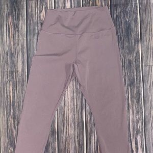 BuffBunny High Rise Live Capri